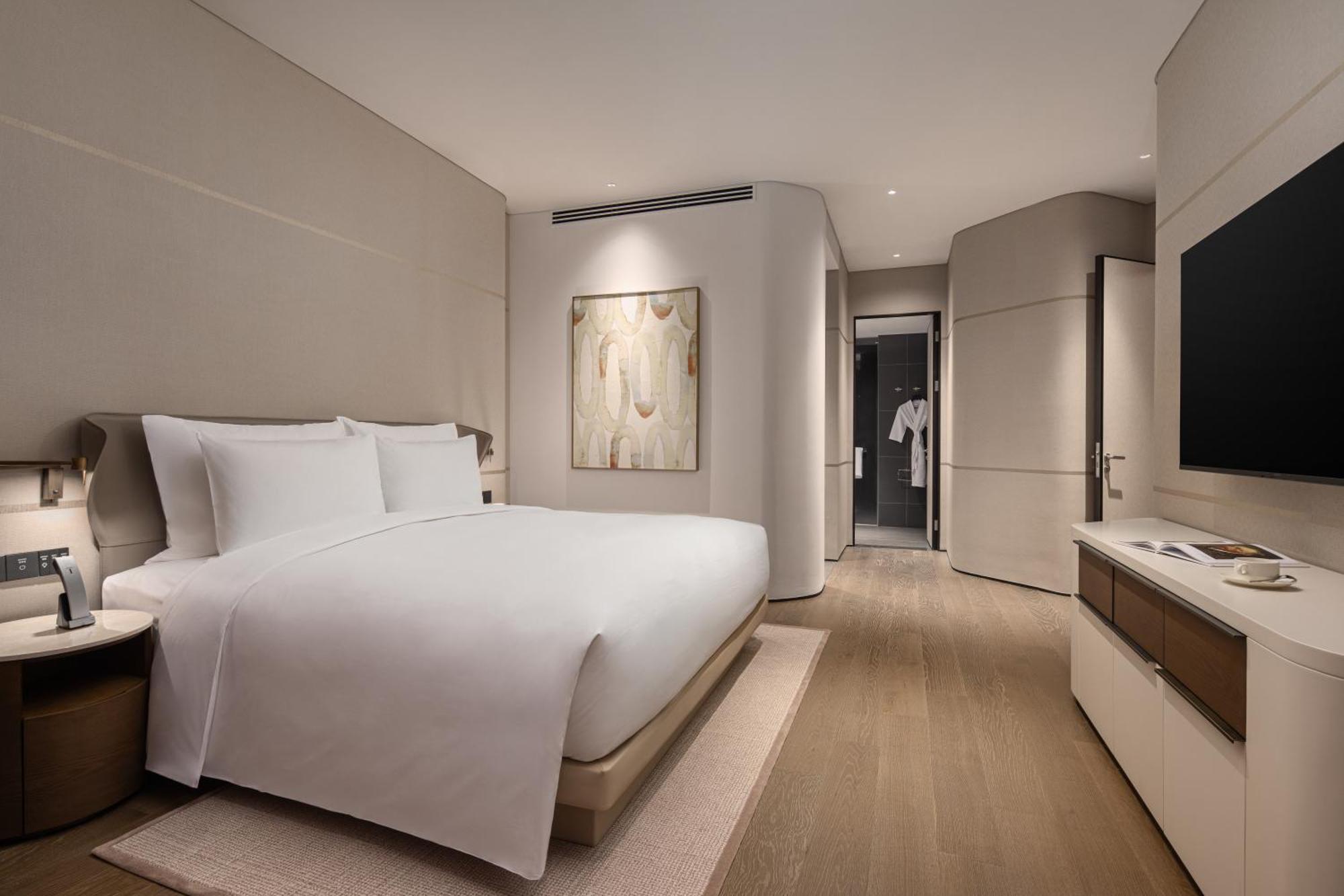 Radisson Collection Lingang Hotel